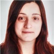 Profesora de idiomas, lengua española o inglés. 
Online y Madrid capital